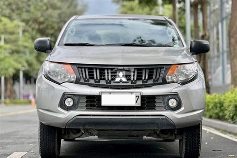 Used and 2nd hand Mitsubishi Strada 2017 for sale .